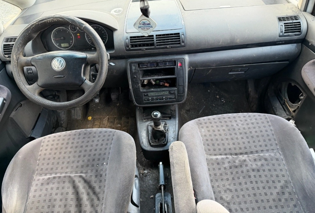 VW Sharan 1.9 TDI снимка 7