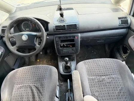 VW Sharan 1.9 TDI снимка 7