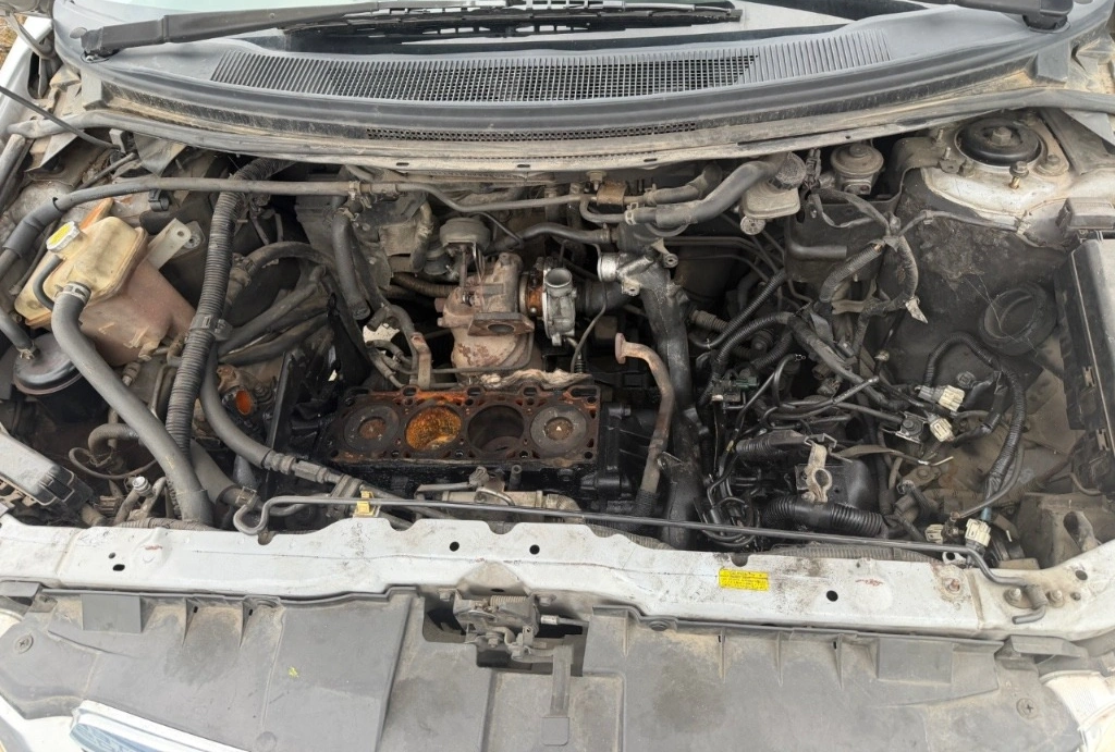 Mazda MPV 2.0 D снимка 8