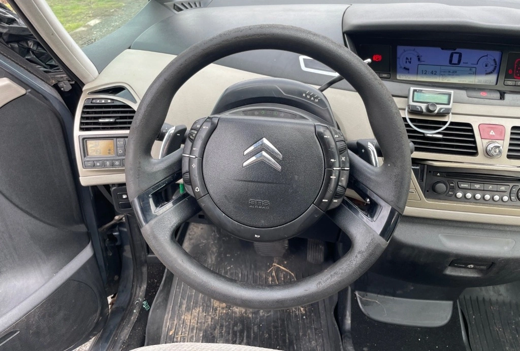 Citroen Grand C4 Picasso 1.6 HDi снимка 8