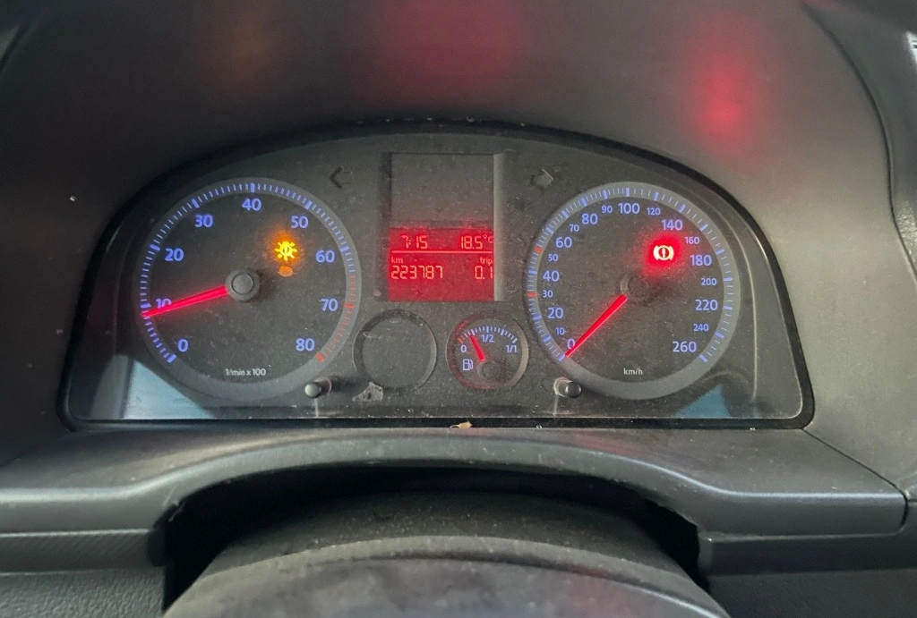 VW Caddy 1.4i снимка 8