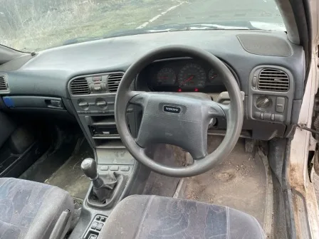 Volvo S40 1.6i снимка 5