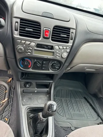 Nissan Almera 2.2 ddti снимка 7