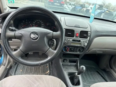 Nissan Almera 2.2 ddti снимка 8