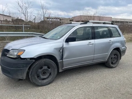 Mitsubishi Outlander 2.0i снимка 3
