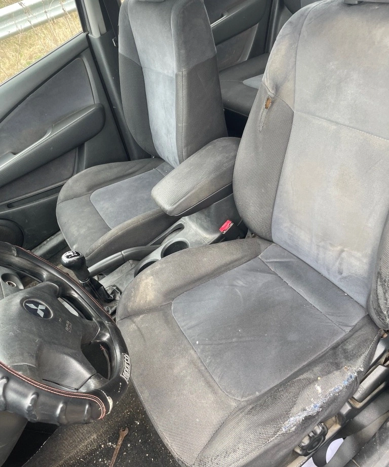 Mitsubishi Outlander 2.0i снимка 5