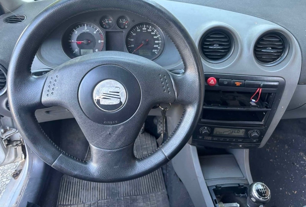 Seat Cordoba 1.9 TDi снимка 6
