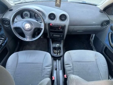 Seat Cordoba 1.9 TDi снимка 7
