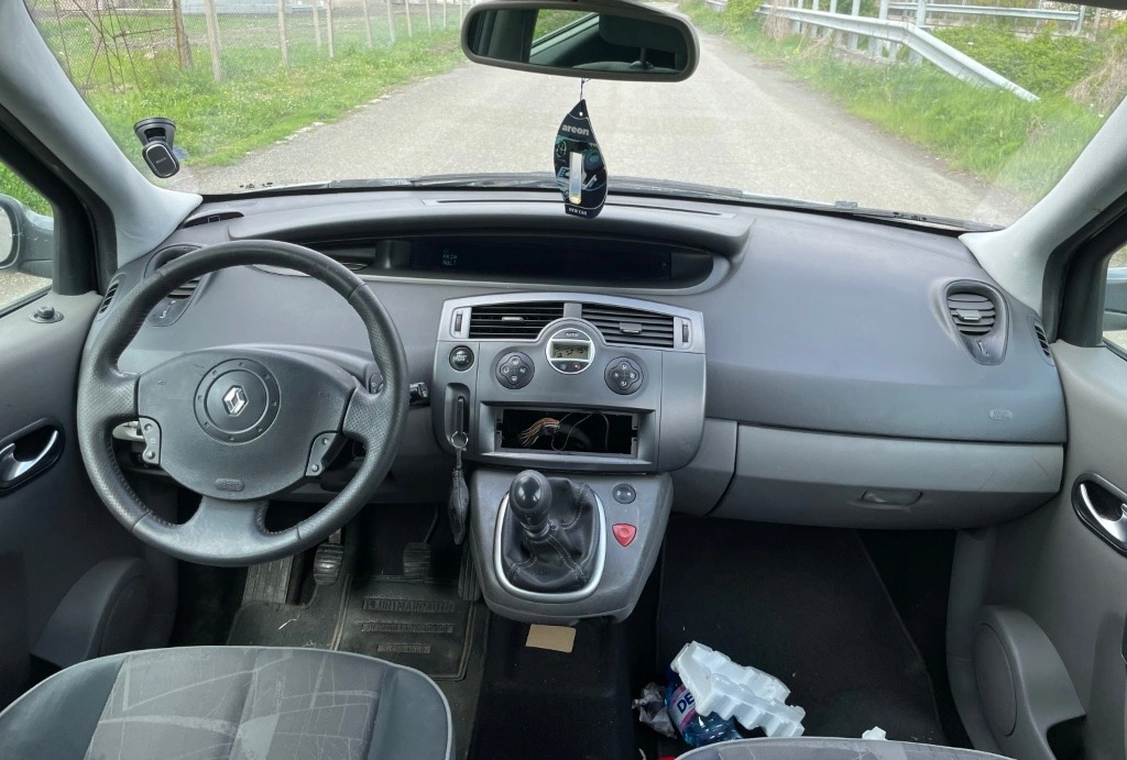 Renault Scenic 1.9 dCi снимка 7