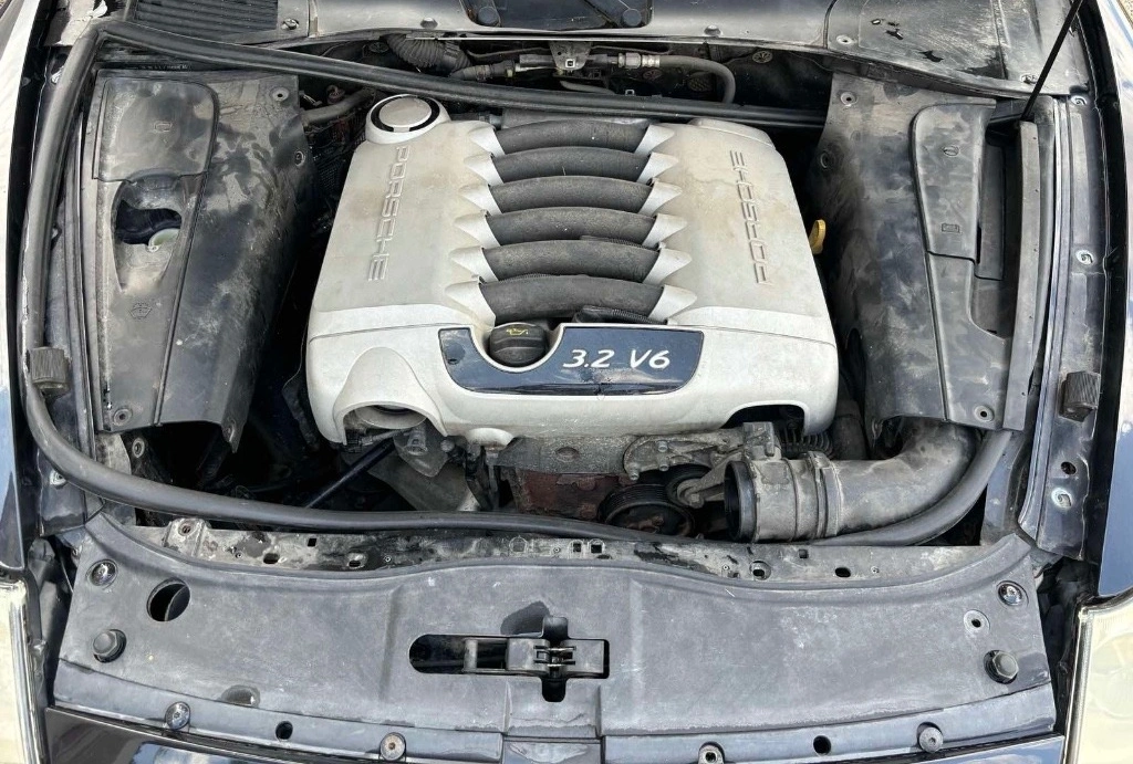 Porsche Cayenne 3.2i снимка 6