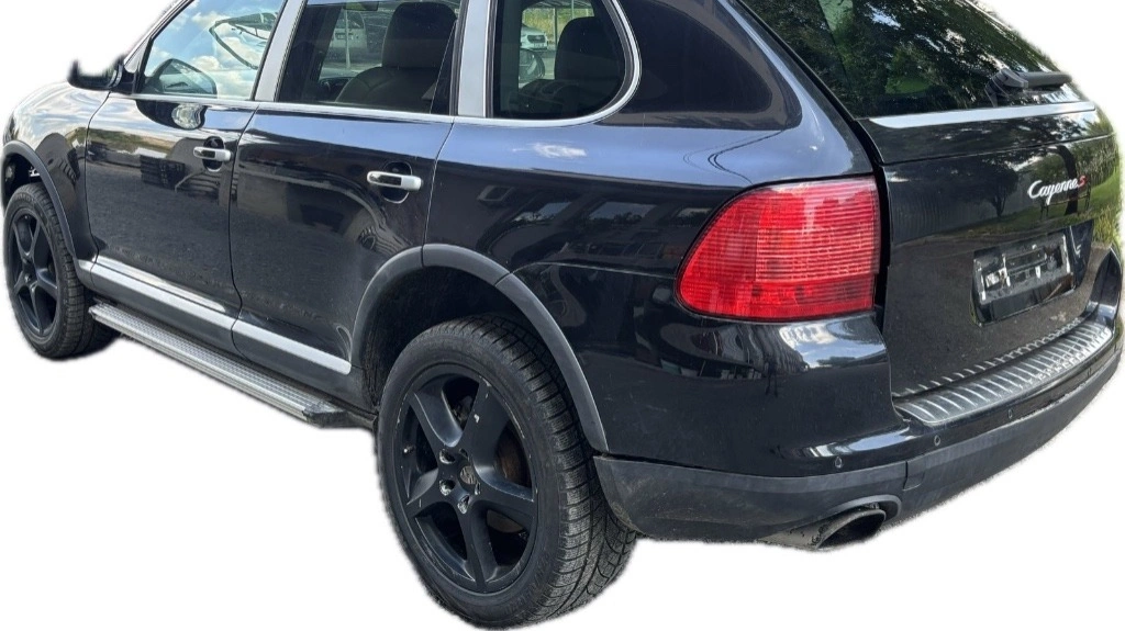 Porsche Cayenne 3.2i снимка 3