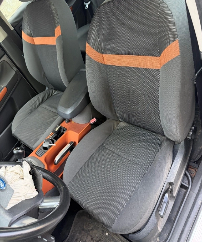 Ford Kuga 2.0 TDCi снимка 8