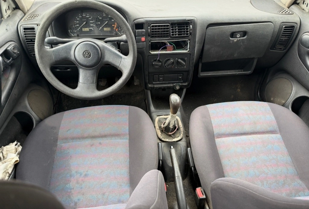 VW Polo 1.6i снимка 7
