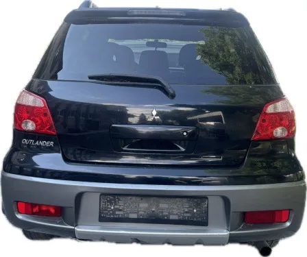 Mitsubishi Outlander 2.0i снимка 6