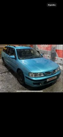 Nissan Primera 1.6i