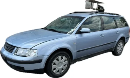 VW Passat 1.6i снимка 4