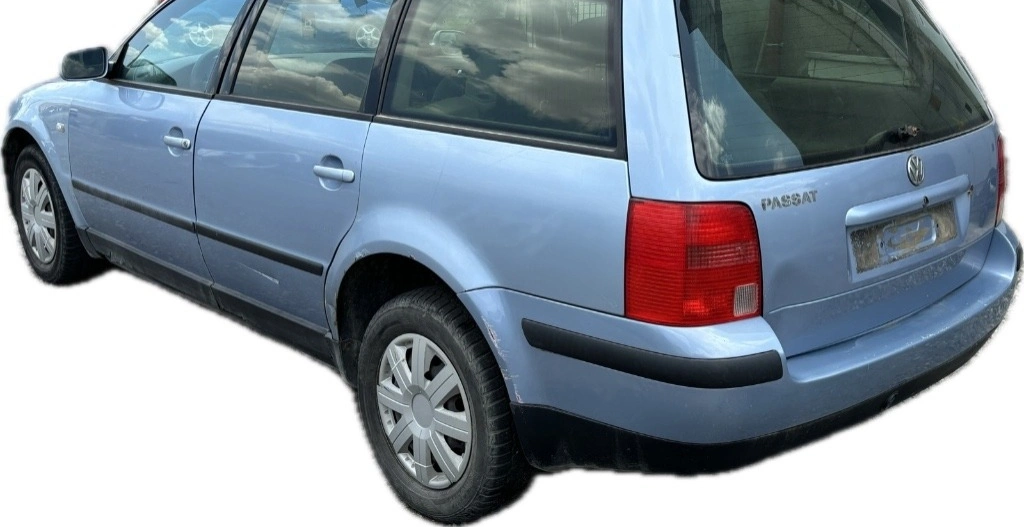 VW Passat 1.6i снимка 3