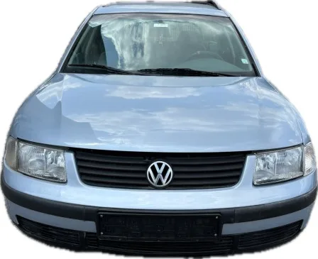 VW Passat 1.6i