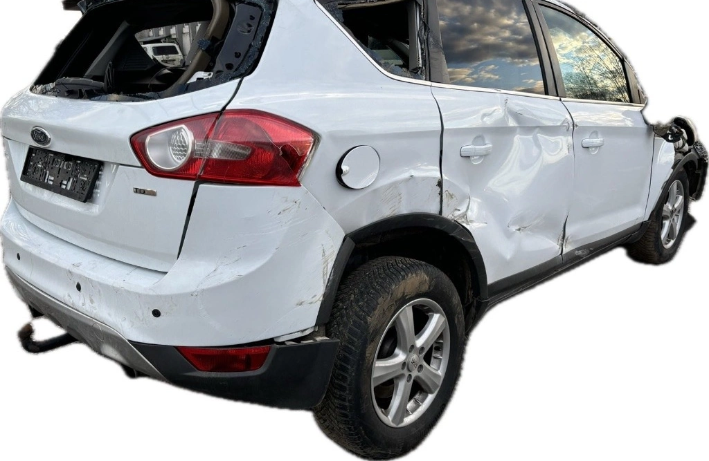 Ford Kuga 2.0 TDCi снимка 4