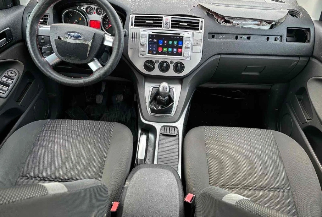 Ford Kuga 2.0 TDCi снимка 7