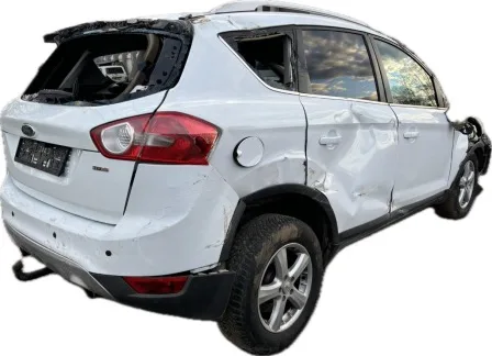 Ford Kuga 2.0 TDCi снимка 4