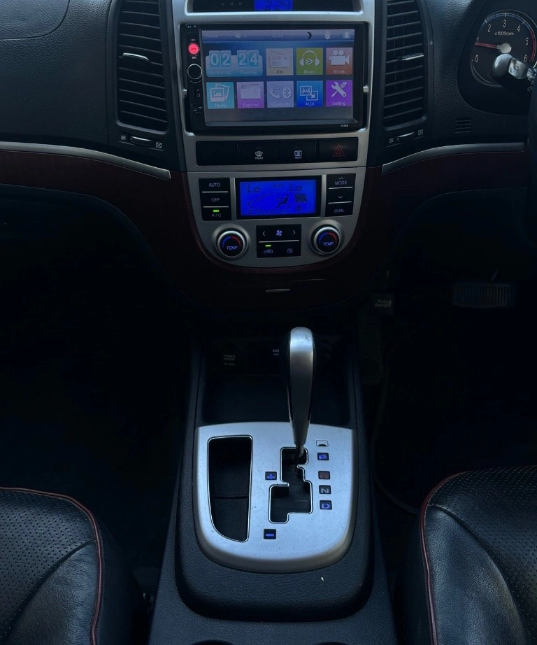 Hyundai Santa Fe 2.2 CRDi снимка 8