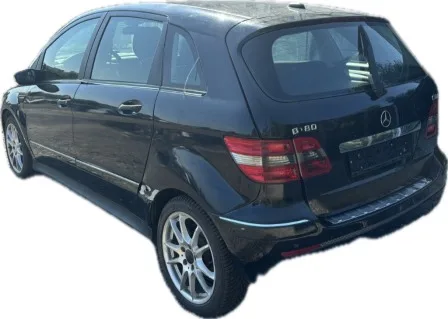 Mercedes-Benz B 180 1.8 cod снимка 3