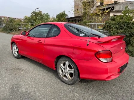 Hyundai Coupe 1.6i снимка 4