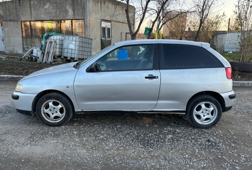 Seat Ibiza 1.4i снимка 6