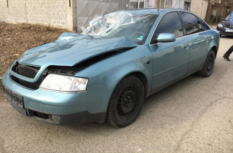 Audi A6 1.8i снимка 2