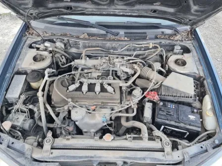 Nissan Primera 1.8и снимка 8