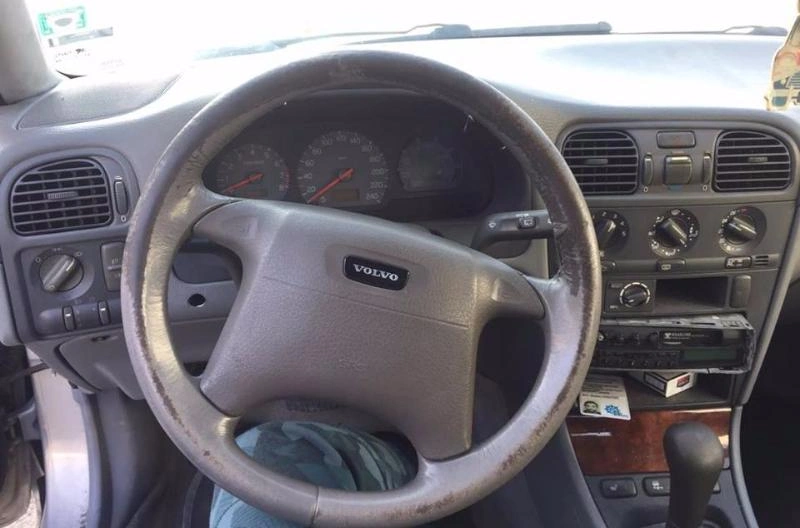 Volvo V40 2.0i снимка 7