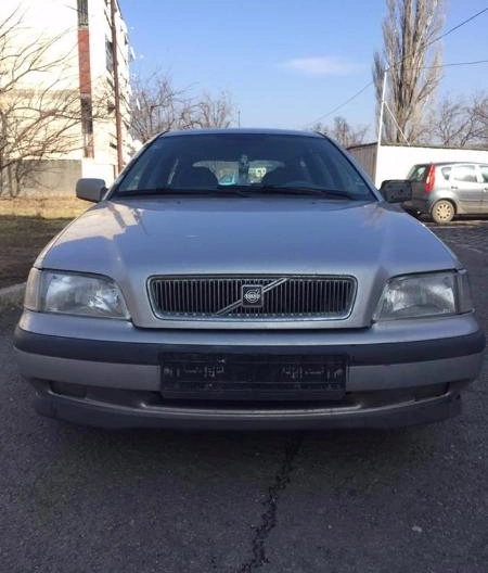 Volvo V40 2.0i снимка 5
