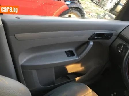 VW Caddy 2.0SDI снимка 6
