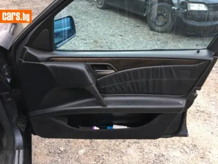 Mercedes-Benz E 200 E200i снимка 7