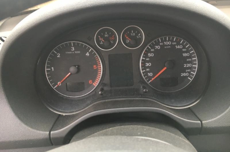 Audi A3 2.0TDI 140hp снимка 8