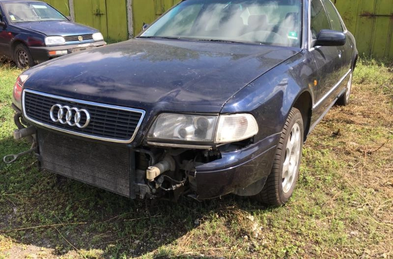 Audi A8 2.5 TDi снимка 7