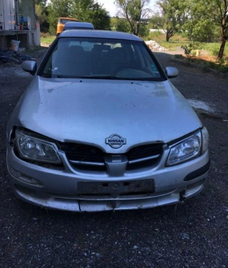 Nissan Almera 2.2dci снимка 2