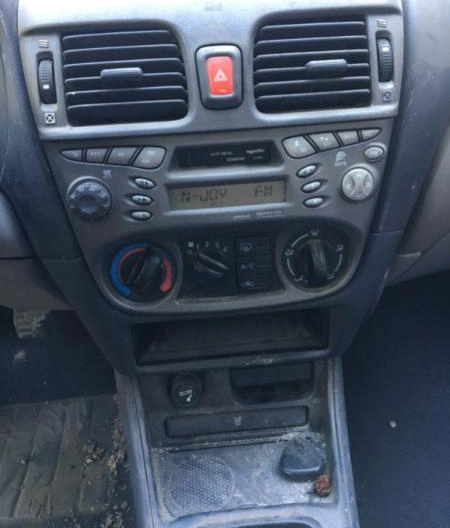Nissan Almera 2.2dci снимка 8