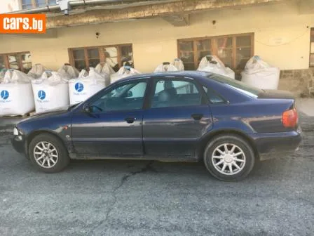 Audi A4 1.8i снимка 5