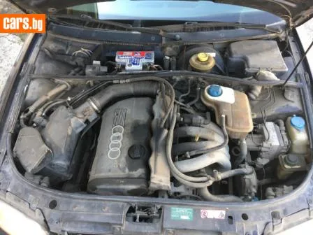 Audi A4 1.8i снимка 8