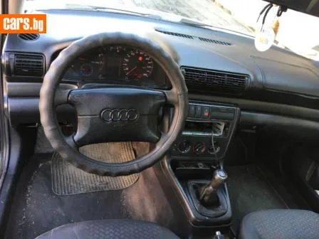 Audi A4 1.8i снимка 6