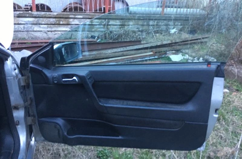 Opel Astra 2.2i bertone снимка 7