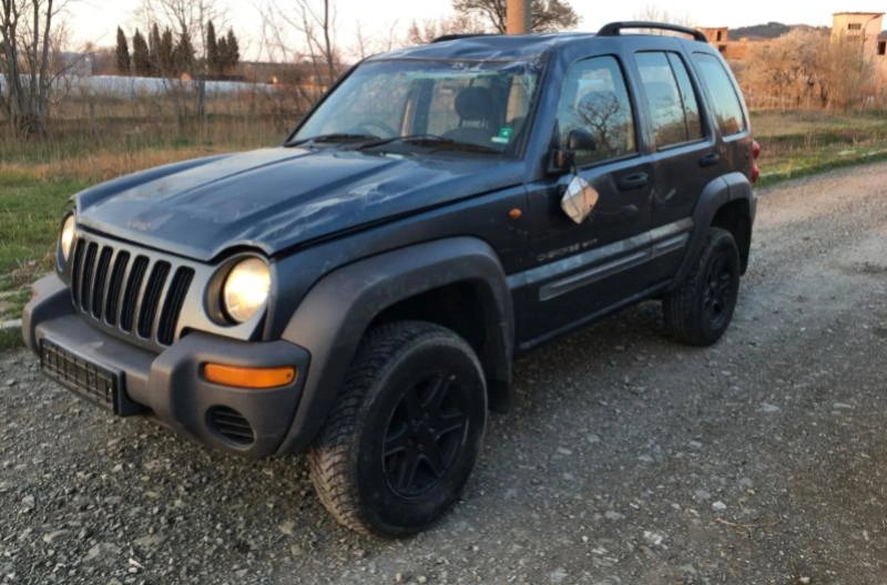 Jeep Cherokee 2.8 CRD снимка 2