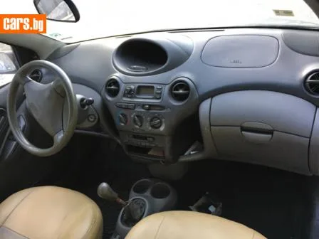 Toyota Yaris 1.4 D4D снимка 7