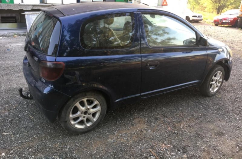 Toyota Yaris 1.4 D4D снимка 4