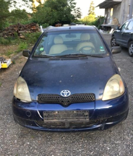 Toyota Yaris 1.4 D4D снимка 2