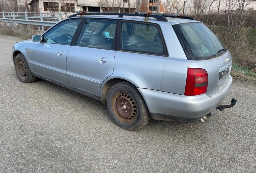 Audi A4 Avant 1.9TDi снимка 3