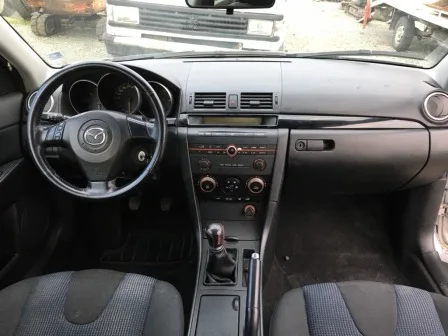Mazda 3 1.6 HDi снимка 5