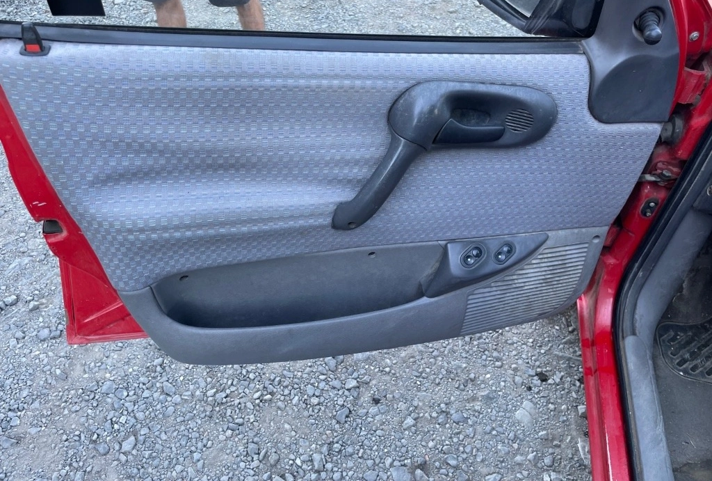 Opel Corsa 1.4i снимка 6